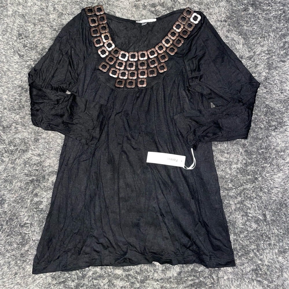 Forever Fashions Black Top